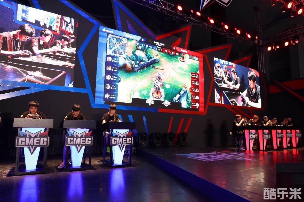 电竞比分数据统计：2025年指挥数据倒数排行榜，cadiaN位列倒一